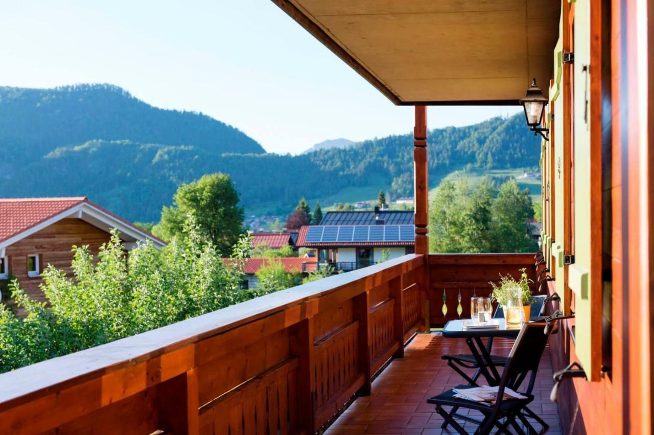 Komfort Ferienwohnungen Reit im Winkl - Haus Davis Zimmer foto